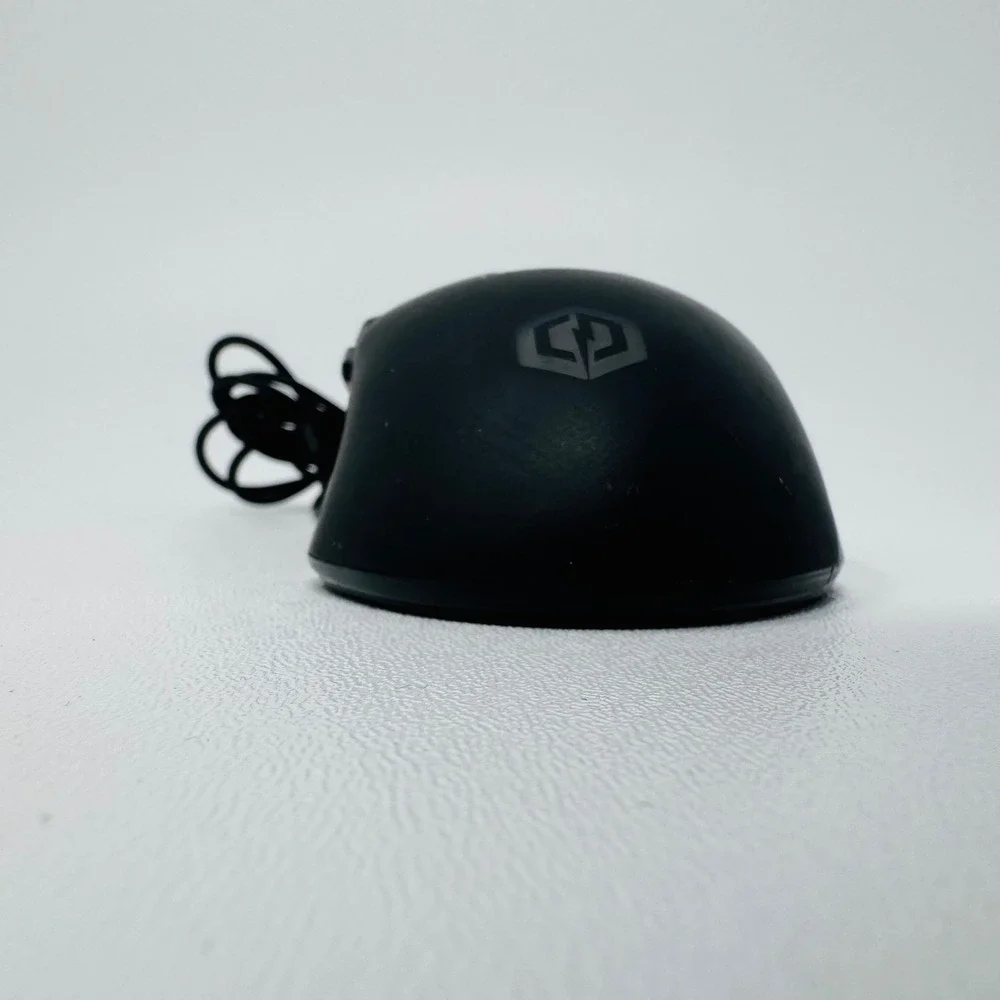 CyberPowerPC‎ Elite M1-131 Gaming Optical Mouse Wired USB Black 7 Buttons